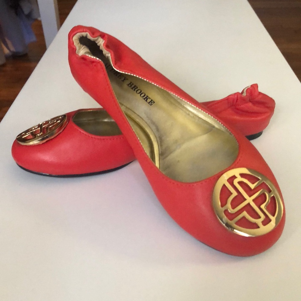 Audrey Brooke Coral Flats